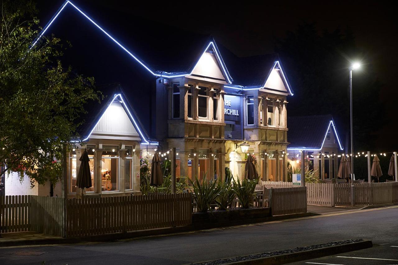 The Churchill By Greene King Inns Royal Wootton Bassett Exterior foto
